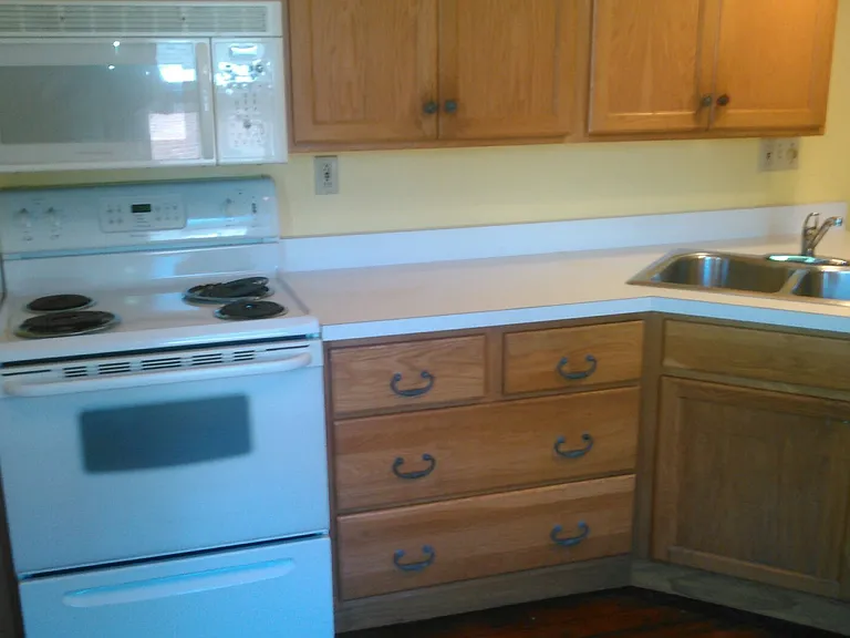 230 S Winooski Ave #3 — Photo 1