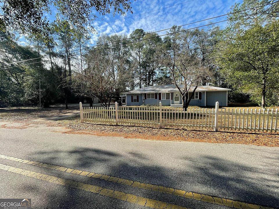 1st image of 103 Dwayne Dr