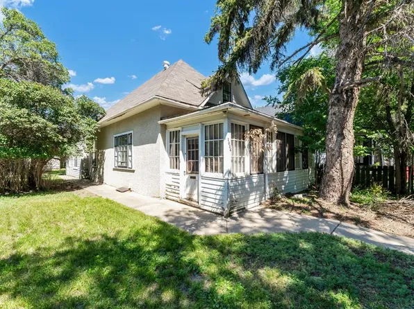 1054 S Yuill St SE, Medicine Hat, AB T1A 0Z2