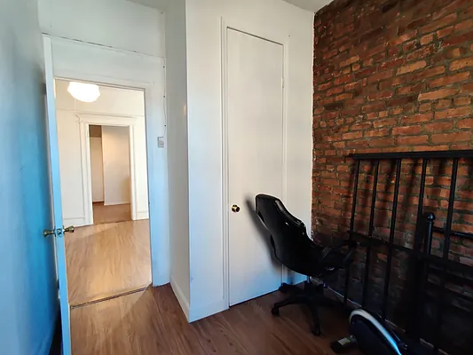 Rented by Signature Property Realty | media 5