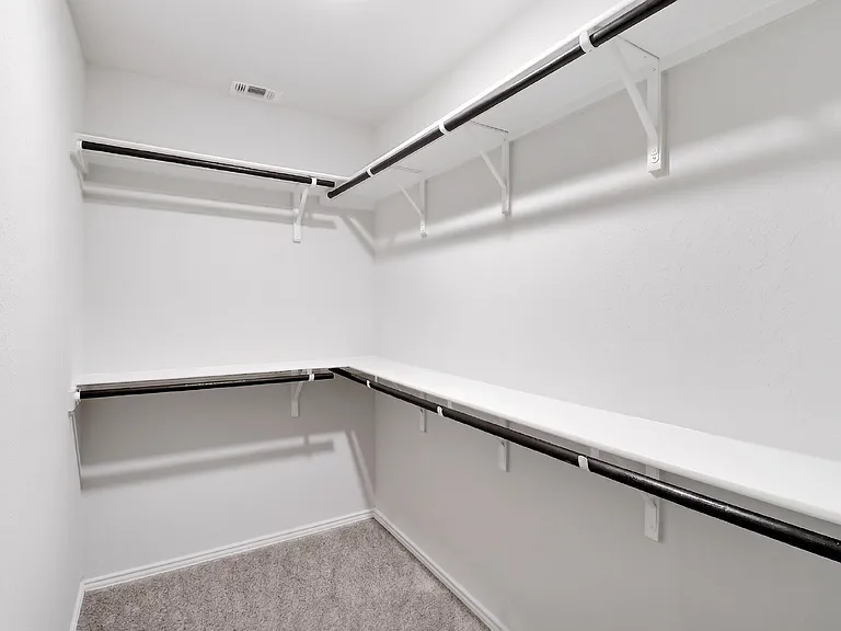 6211 Beech Trail Dr — Photo 16