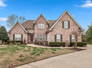 395 Sayre Ln, Murfreesboro, TN 37127