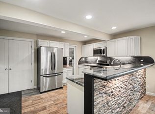 1205 Holly St, Fredericksburg, VA 22405