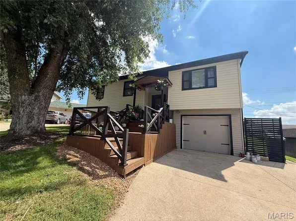 4 Paulina Dr, Hannibal, MO 63401