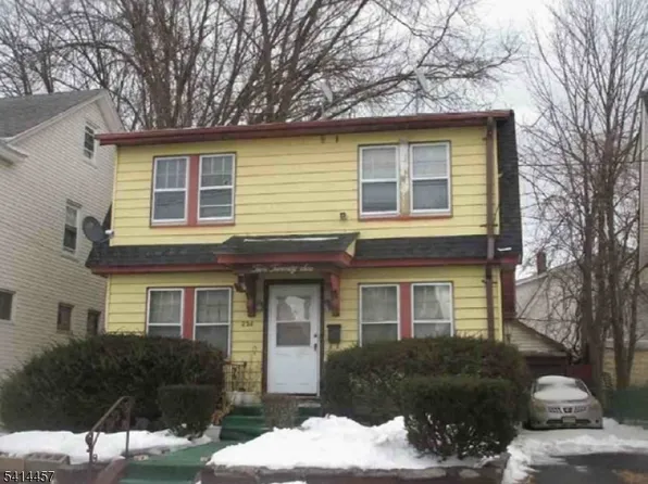 226 Ellery Ave, Newark City, NJ 07106