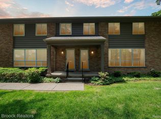 1047 N Old Woodward Ave UNIT 4, Birmingham, MI 48009