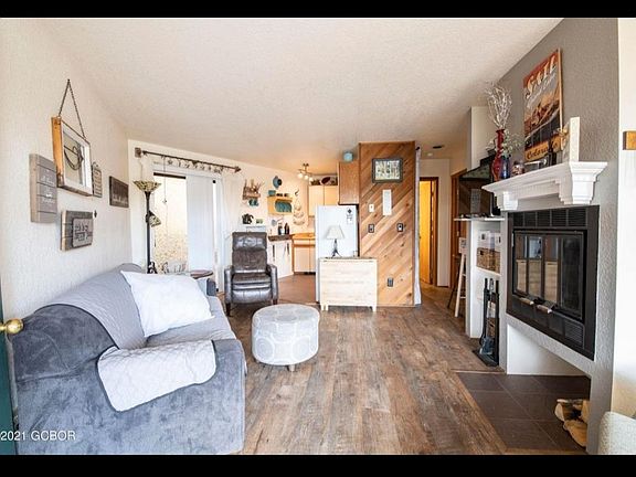 3rd image of 105 County Road 4421 #21