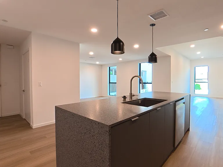 5119 Colfax Ave #201 — Photo 6