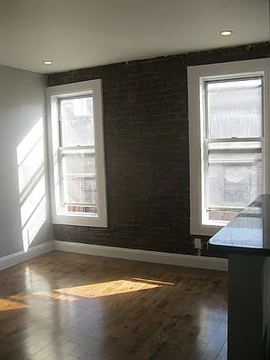 Rented by BRICK & GALO REALTY CORP | media 26