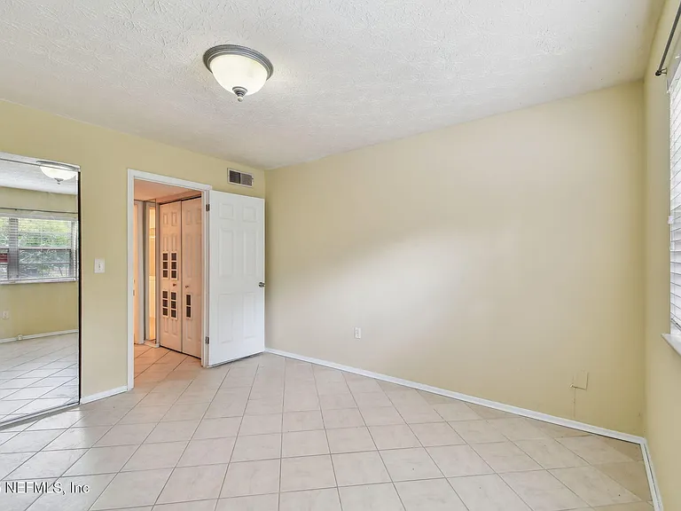 1950 Paine Ave #L-45 — Photo 15