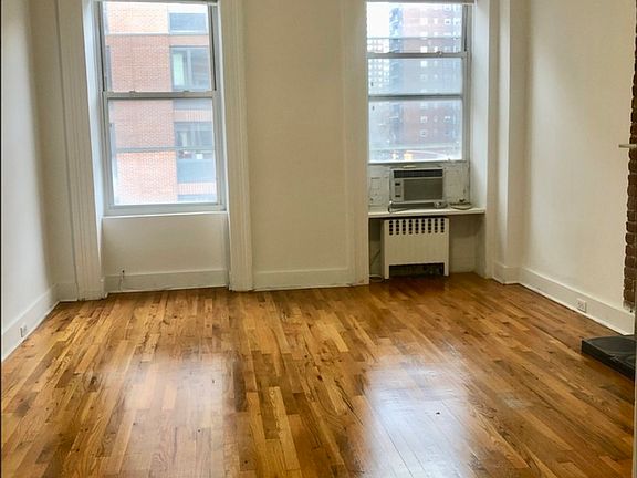 2nd image of 400 W 22nd St APT 3