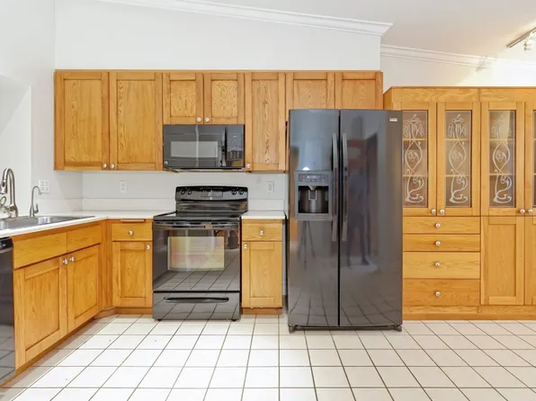 8870 Villa La Jolla Dr Unit 304, La Jolla, CA 92037