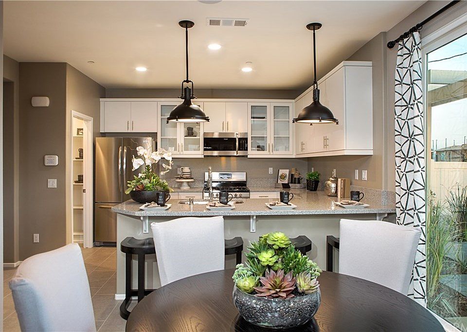 1st image of 3933 Iron Mountain Cir