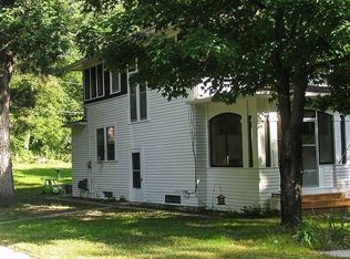 116 Bluff St, Camp Douglas, WI 54618