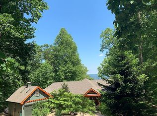 1919 Black Walnut Dr, Nellysford, VA 22958