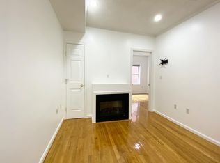 5 Wiget St #O, Boston, MA 02113