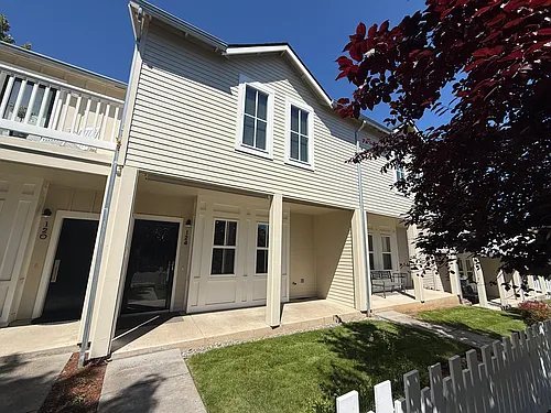 515 G St #124 Photo 1