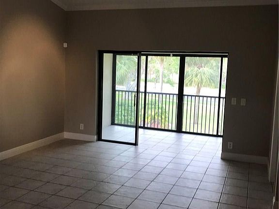 4th image of 1410 S Congressional Way #1410