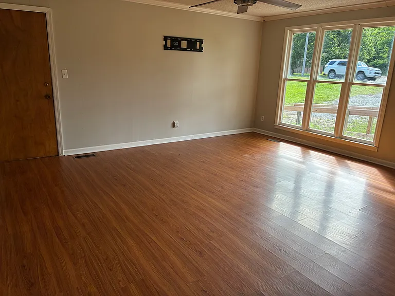 7274 Highway 36 E — Photo 2