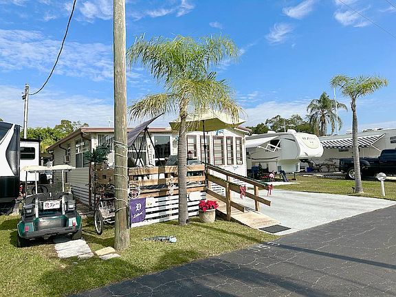 3rd image of 16860 Us Highway 19 N Lot 358