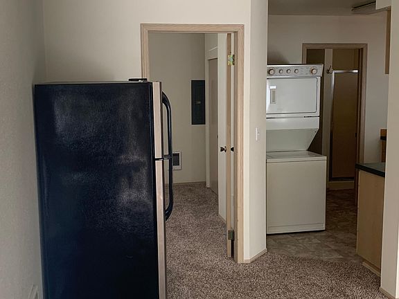 3rd image of 14015 8th Avenue Ct S