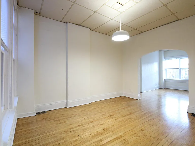 1414 W Polk St #2 — Photo 6