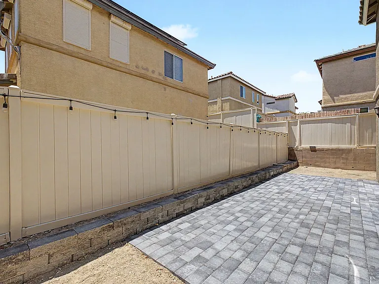 8168 New Leaf Ave — Photo 24