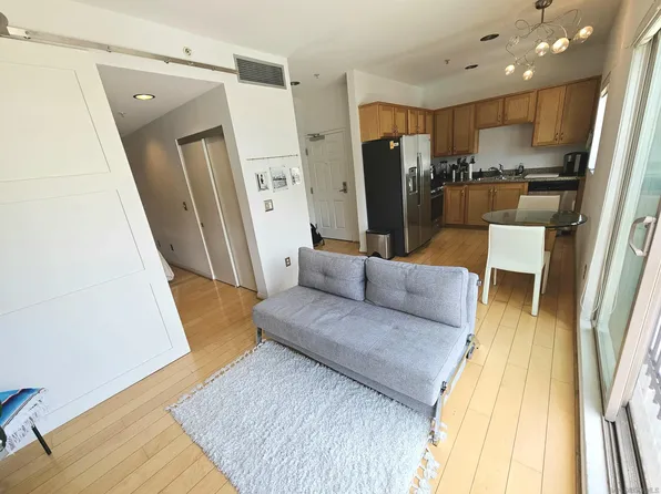 450 J St Unit 5161, San Diego, CA 92101