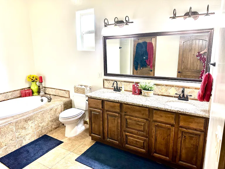 4084 Demos Ave — Photo 13
