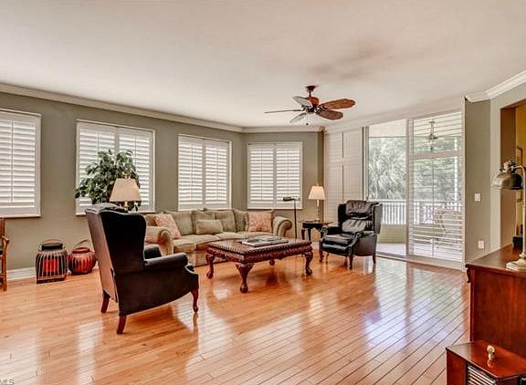 4th image of 2728 Tiburon Blvd E APT 102