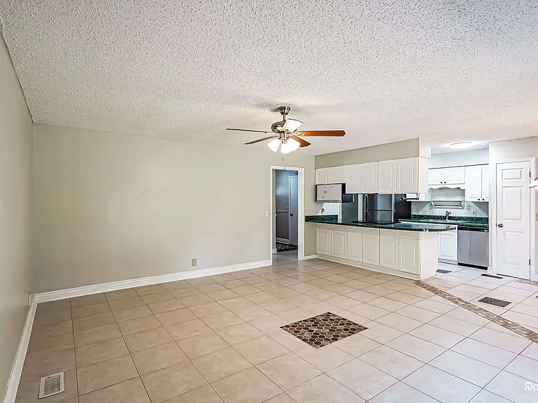 3308 New Towne Rd — Photo 5