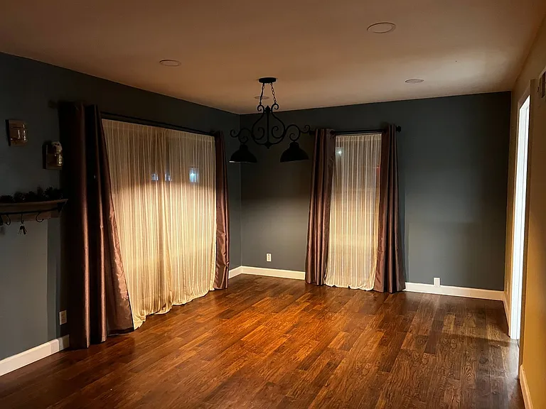 1020 S Rock Hill Rd — Photo 14