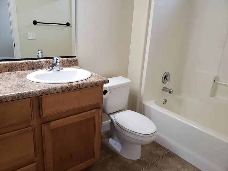 1385 W Clinton Way — Photo 21