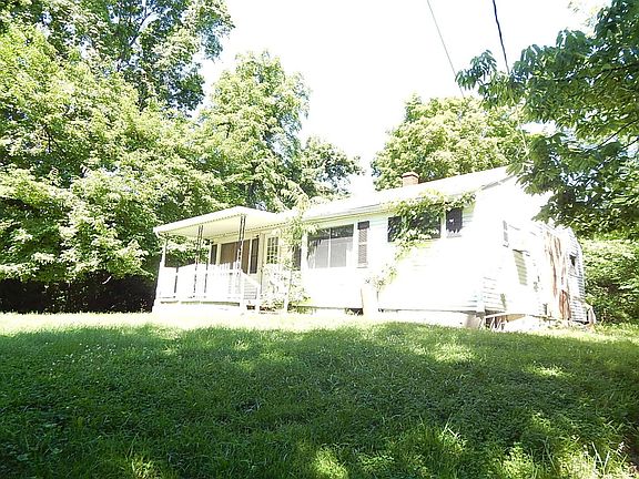 3rd image of 198 Shaw Ave