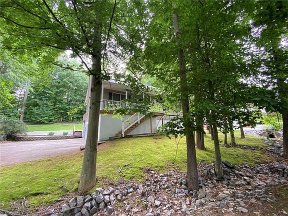 2nd image of 6036 Yeaton Glen Dr
