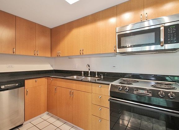 4th image of 2525 Wellington Ct APT 102