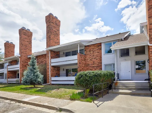 1100 50th St Unit 2103, West Des Moines, IA 50266