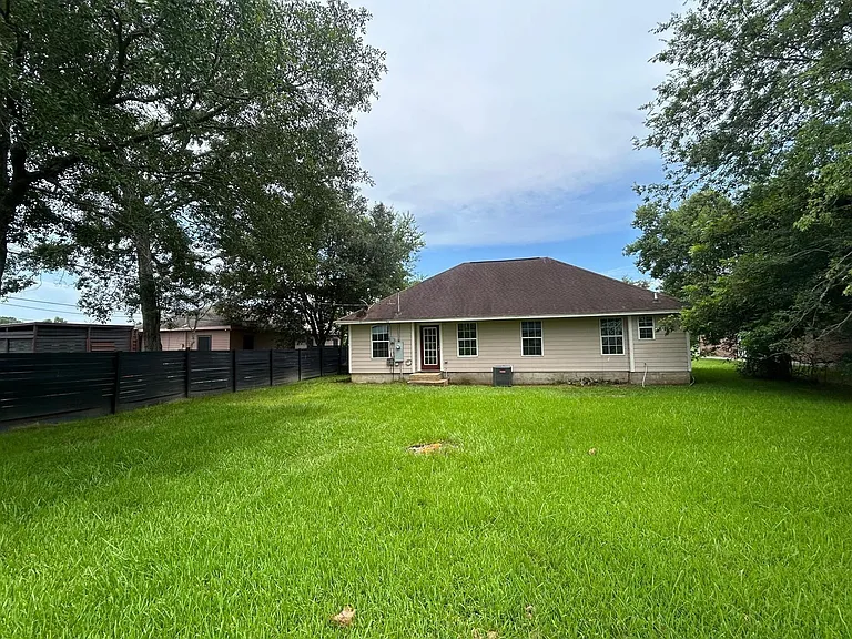 5878 Chapel Ln — Photo 12