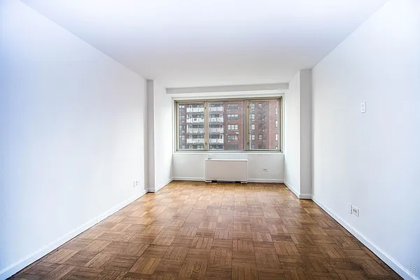 Rented by Halstead Real Estate | media 18