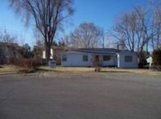 126 S Johnson St, Kennewick, WA 99336