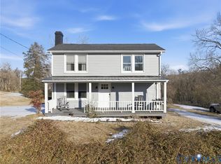 31 Capel Ln, Norwood, VA 24581