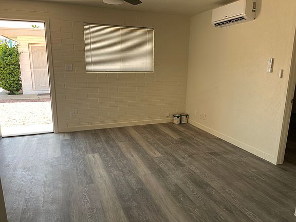 2nd image of 833 W 1st St APT A