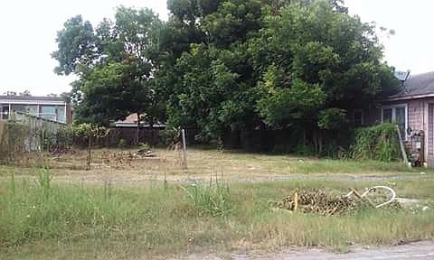 2nd image of 4307 Crane St