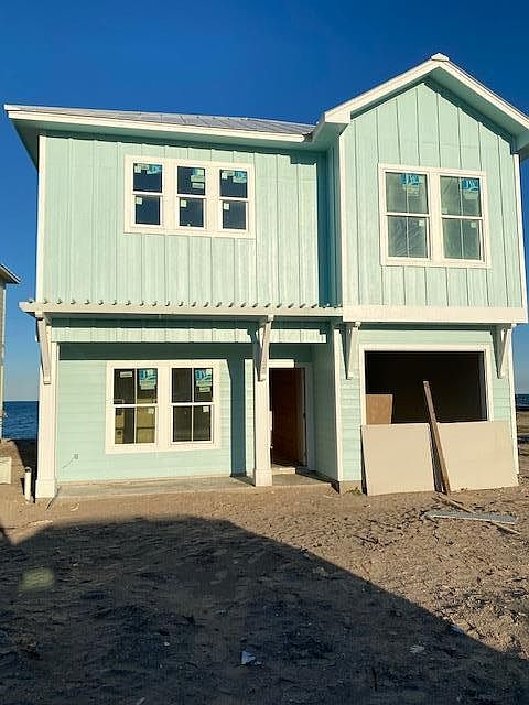 1st image of 104 Seven Palms Dr #1