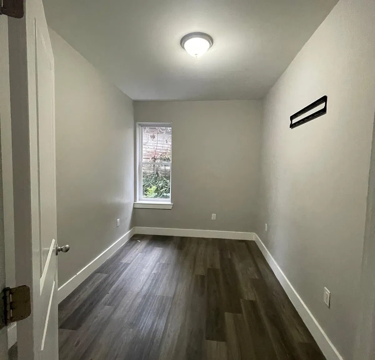 2 bed, $1,900 — Photo 4