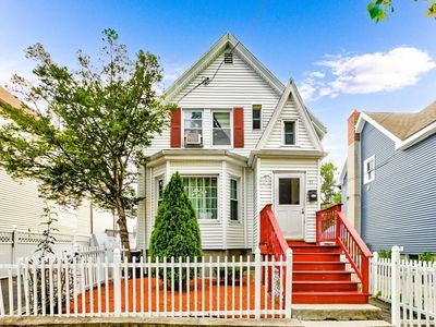 51 Warren Ave, Malden, MA, 02148