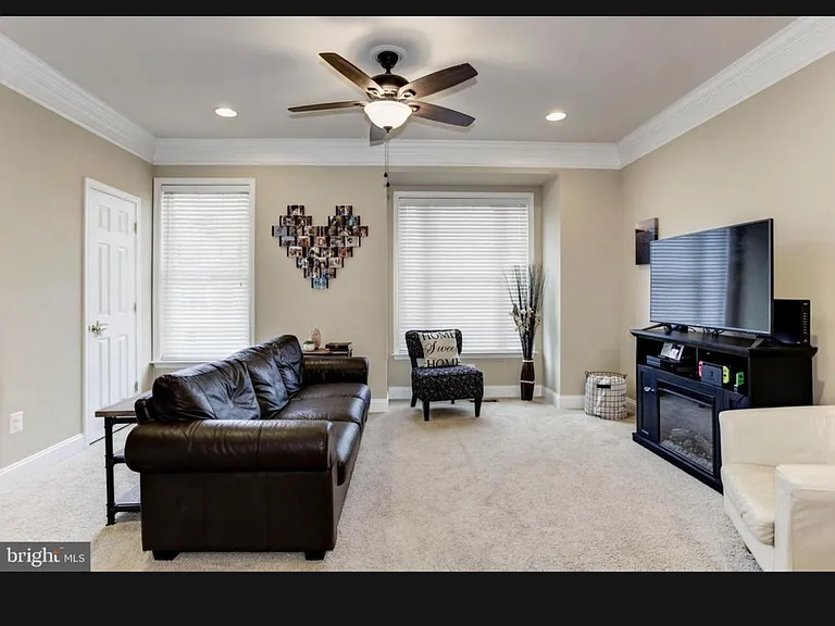 8990 Brewer Creek Pl — Photo 20