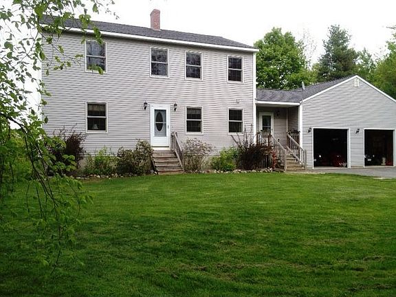 view on driveway side