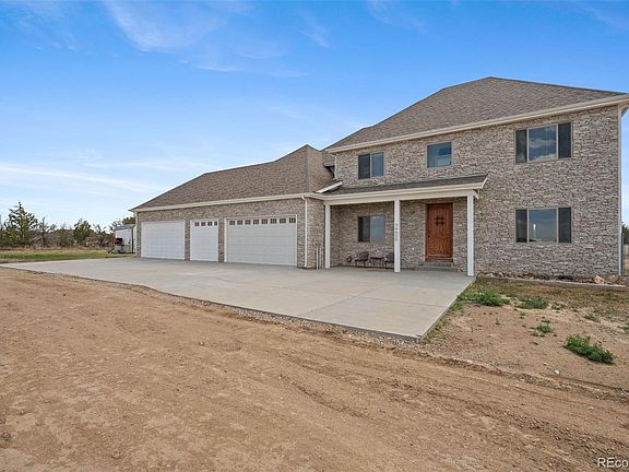 2nd image of 56600 E 30th Avenue