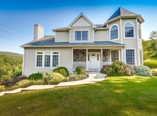 107 Halley Dr, Pomona, NY 10970